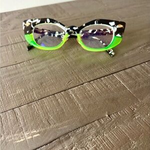 Boutique Green and Black Cat-Eye Eyewear